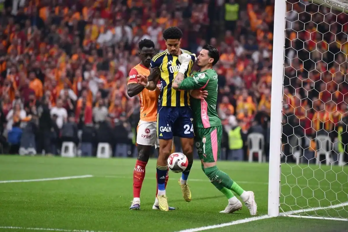 Oosterwolde Sent Back to Fenerbahce After Failed Roma Medical: Deal Collapses