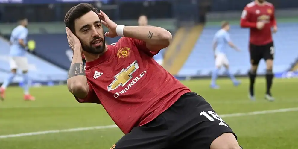 AC Milan on Red Alert as Bruno Fernandes Manchester United Exit Looms in January