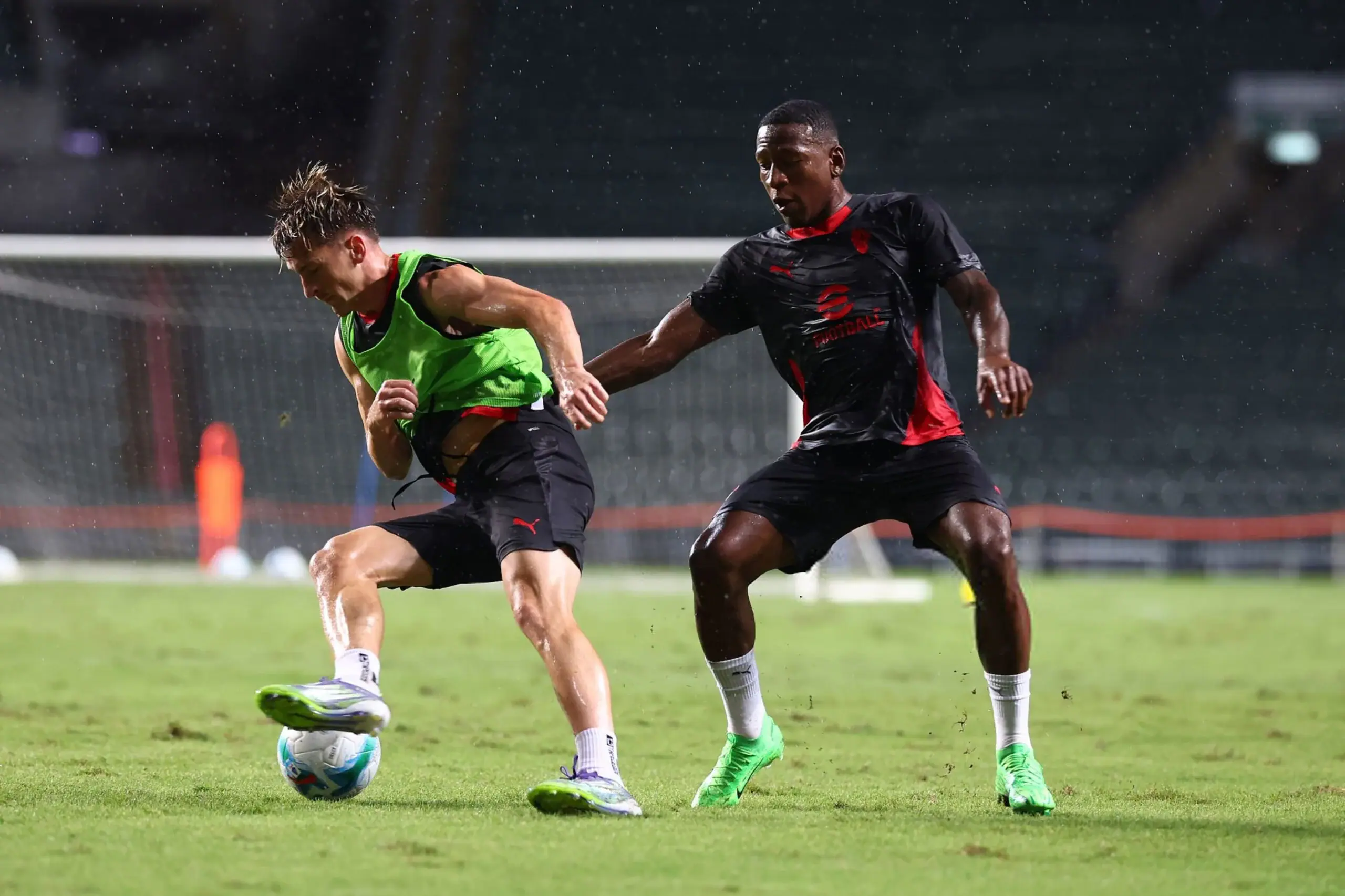 Amorim Faces Milan Reshape After Double Injury Blow: Saelemaekers and Estupinan Out