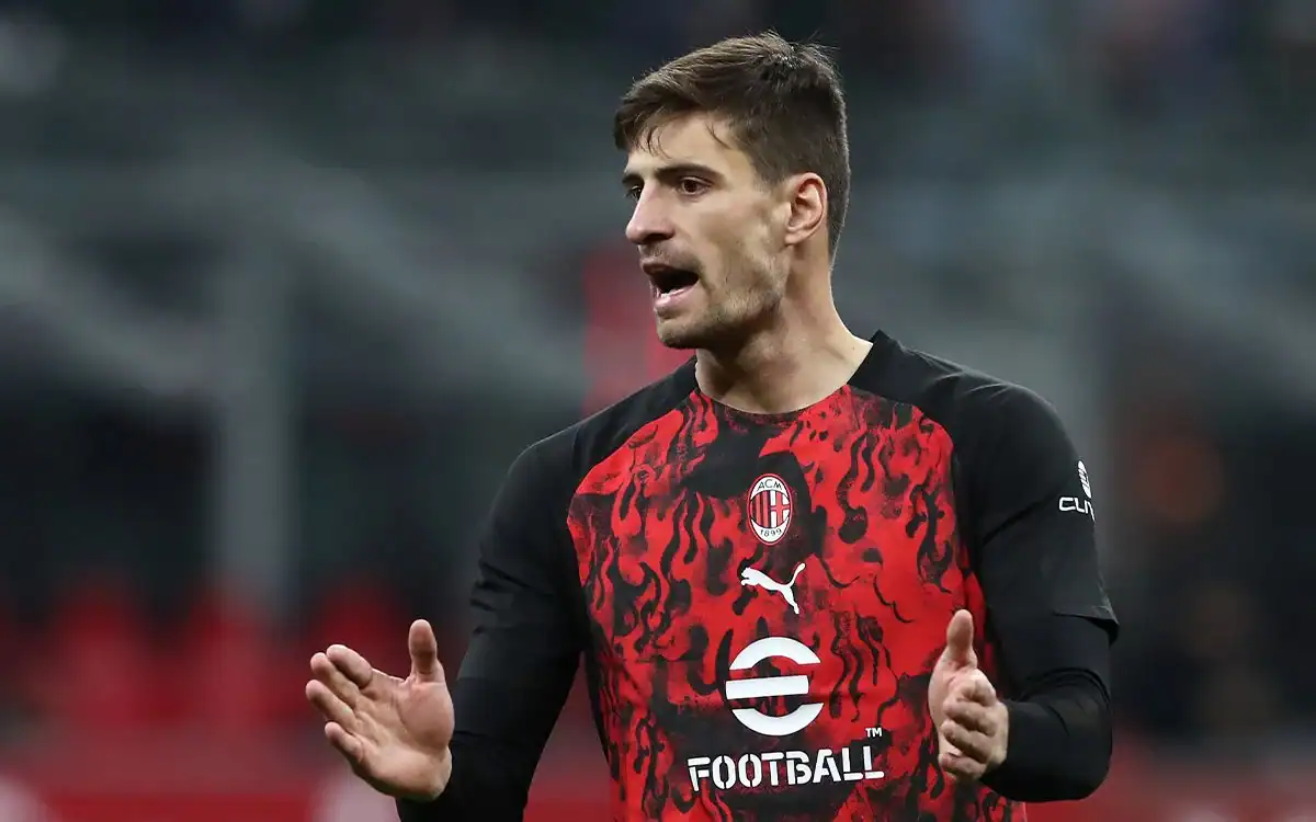 Gabbia Discusses Eagerness to Follow Amorim, Modric Staying and Injury: ‘Shorten That Time’