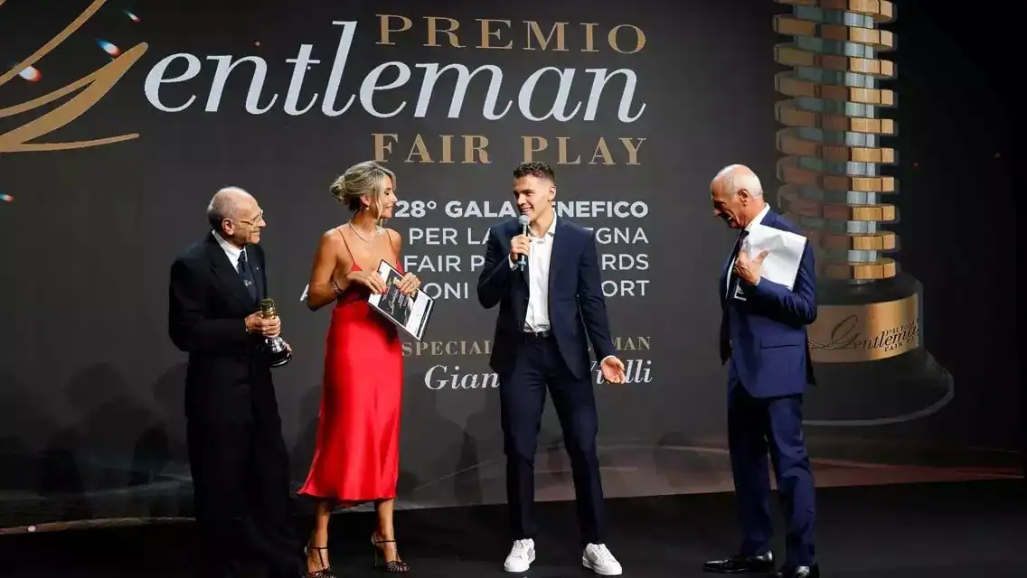 Gentleman Fair Play Award: Motta Vying With Inter, AC Milan & Juventus Stars