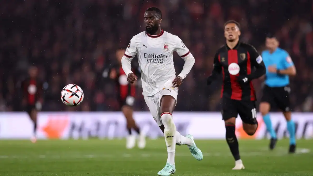 Milan Lose Tomori for One Month After Injury in 4-2 Bologna Defeat, Derby della Madonnina Absence Confirmed