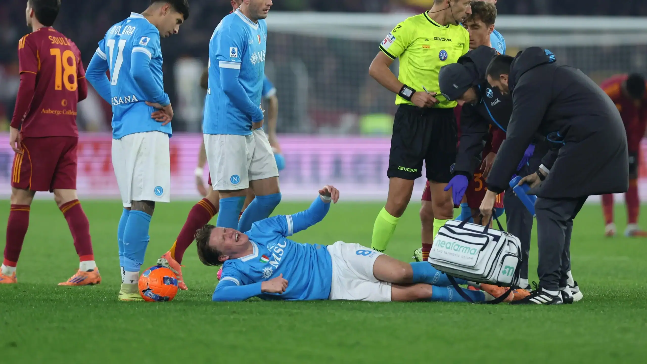 Napoli Hit by Olivera Injury as McTominay Awaits Crucial Heart Test