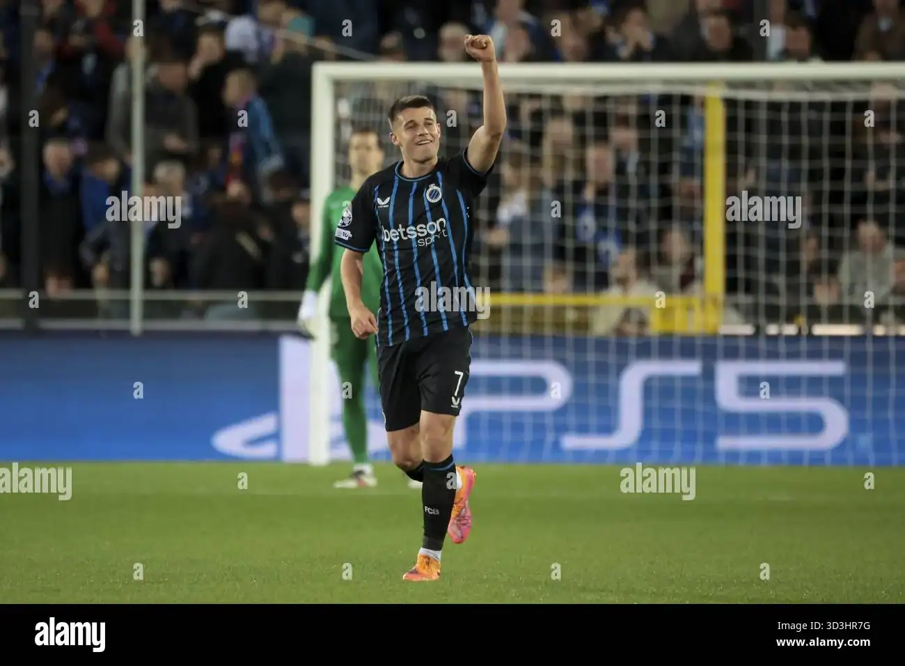 Nicolo Tresoldi’s Hat-Trick Heroics: Italy Prospect Scores Third Treble in 26 Days for Club Brugge