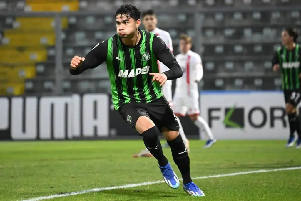 Simone Cinquegrano: Sassuolo Revelation Torn Between Italy and Argentina
