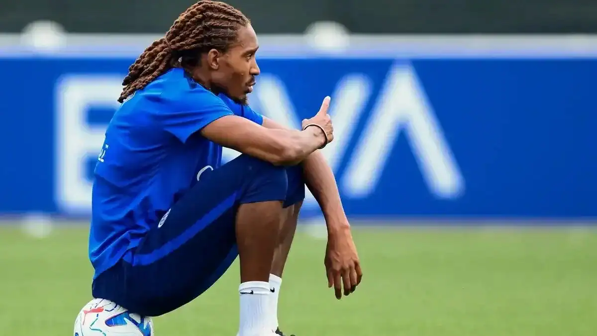 Spence in contention for Inter debut against Parma: ‘He’s available’
