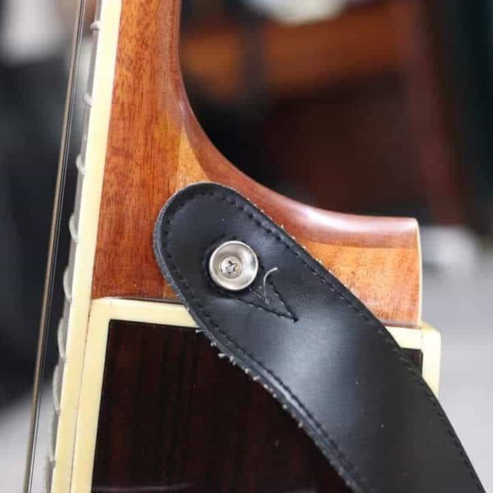 sửa chữa đàn tại guitara