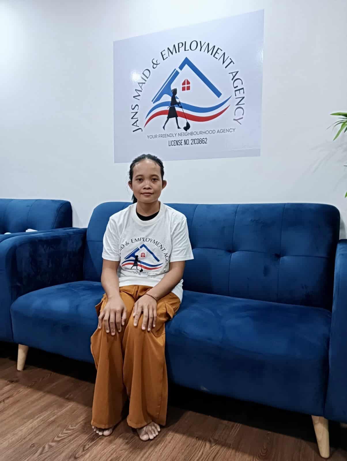 Indonesian maid working in Singapore