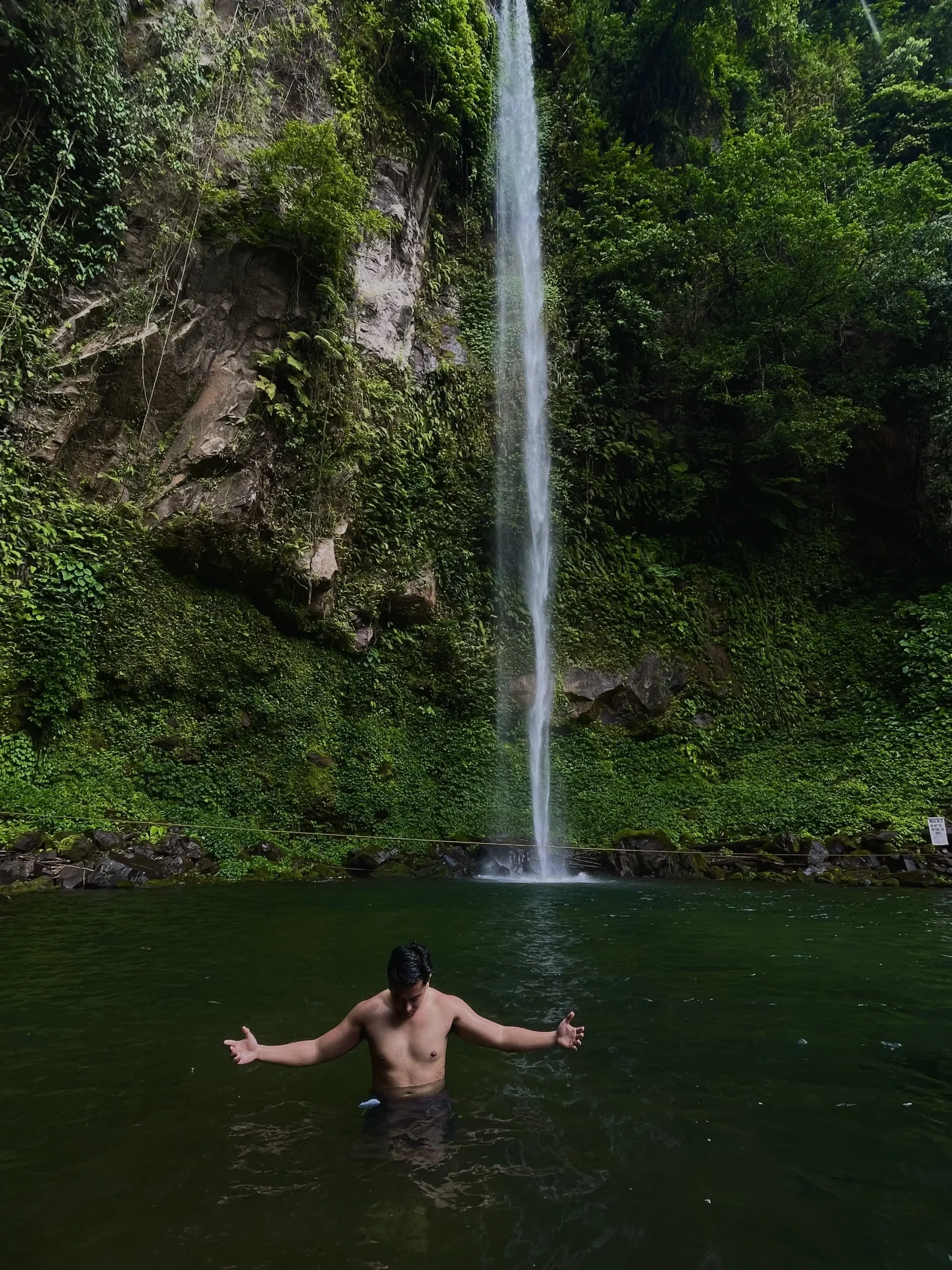 Camiguin’s Katibawasan Falls: Travel Guide 2025
