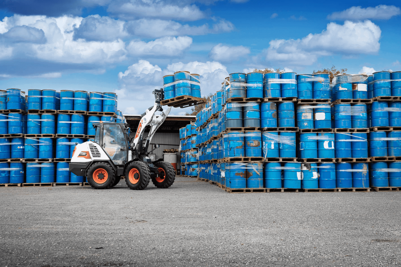 Browse Specs and more for the Bobcat L85 Compact Wheel Loader - KC Bobcat