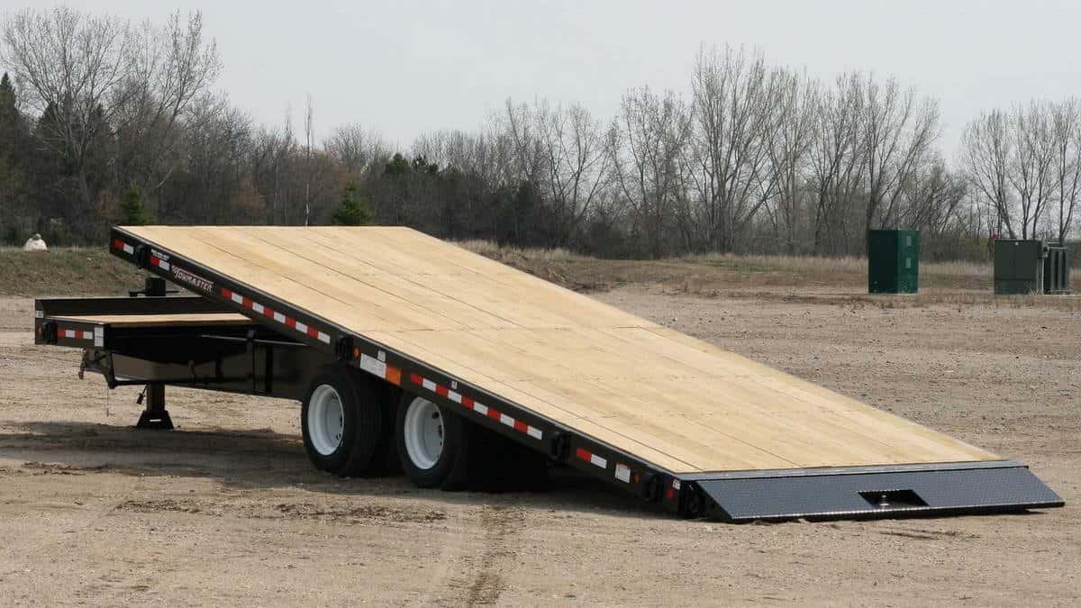 Browse Specs and more for the T-30T Deck Over Tilt Trailer - KC Bobcat