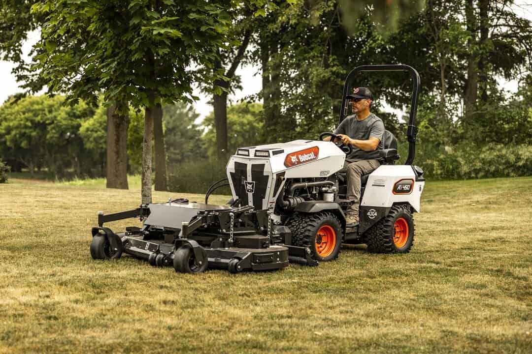 Browse Specs and more for the Bobcat AT450 Articulating Tractor - KC Bobcat