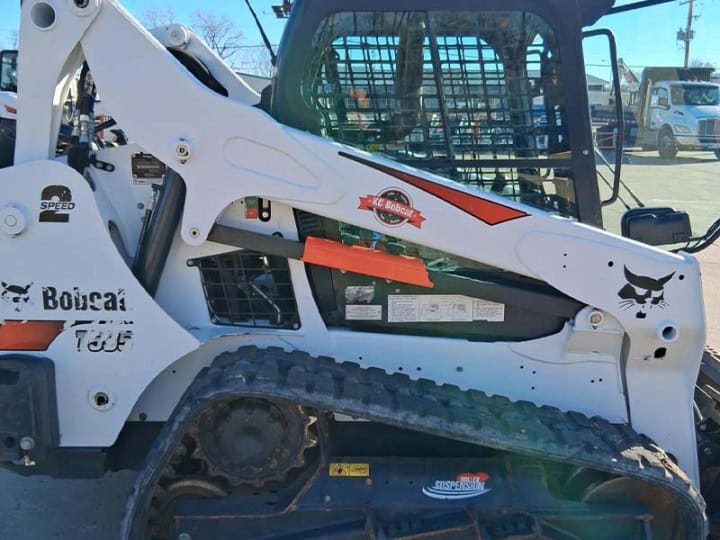 Buy a Used 2018 T595 BOBCAT COMPACT TRACK LOADER - KC Bobcat