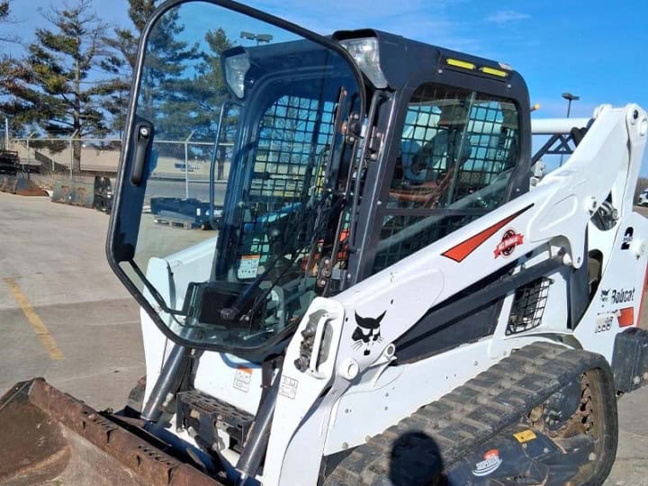 Buy a Used 2018 T595 BOBCAT COMPACT TRACK LOADER - KC Bobcat