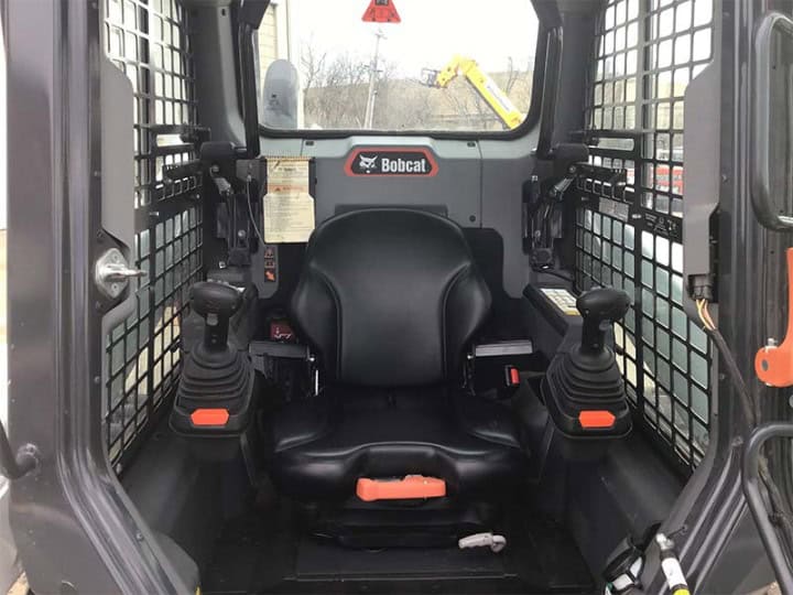 Buy a Used 2022 T62 COMPACT TRACK LOADER - KC Bobcat