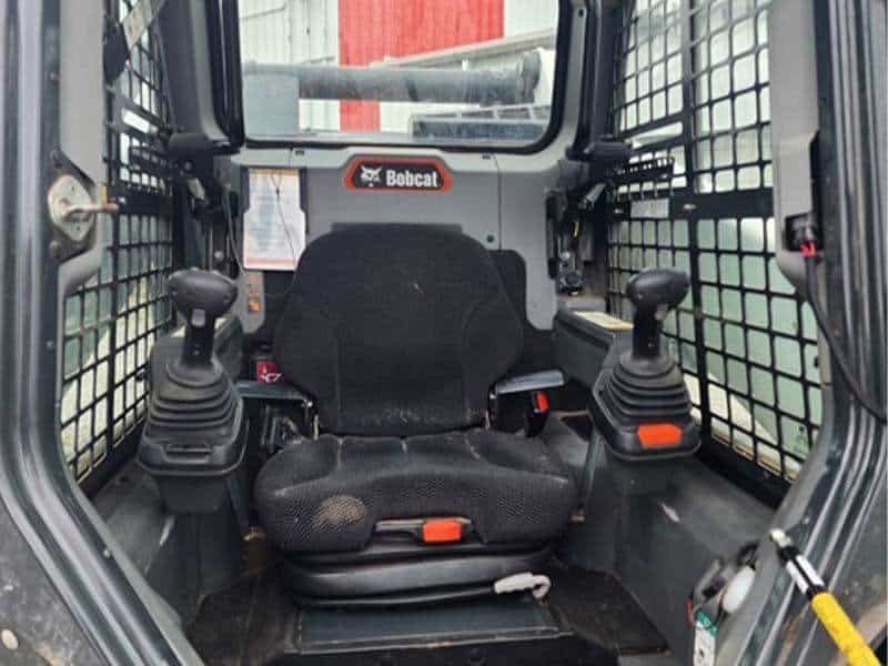 Buy a Used 2023 T86 COMPACT TRACK LOADER - KC Bobcat