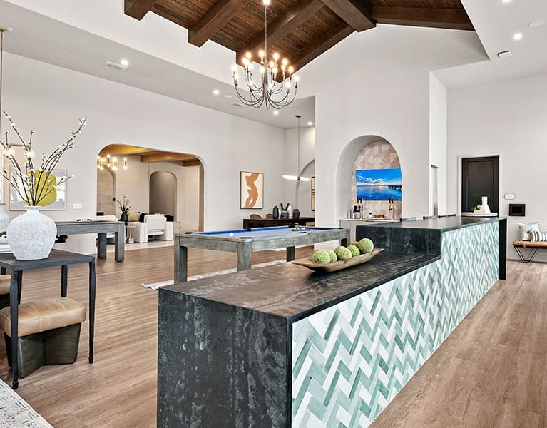 Amenities lobby