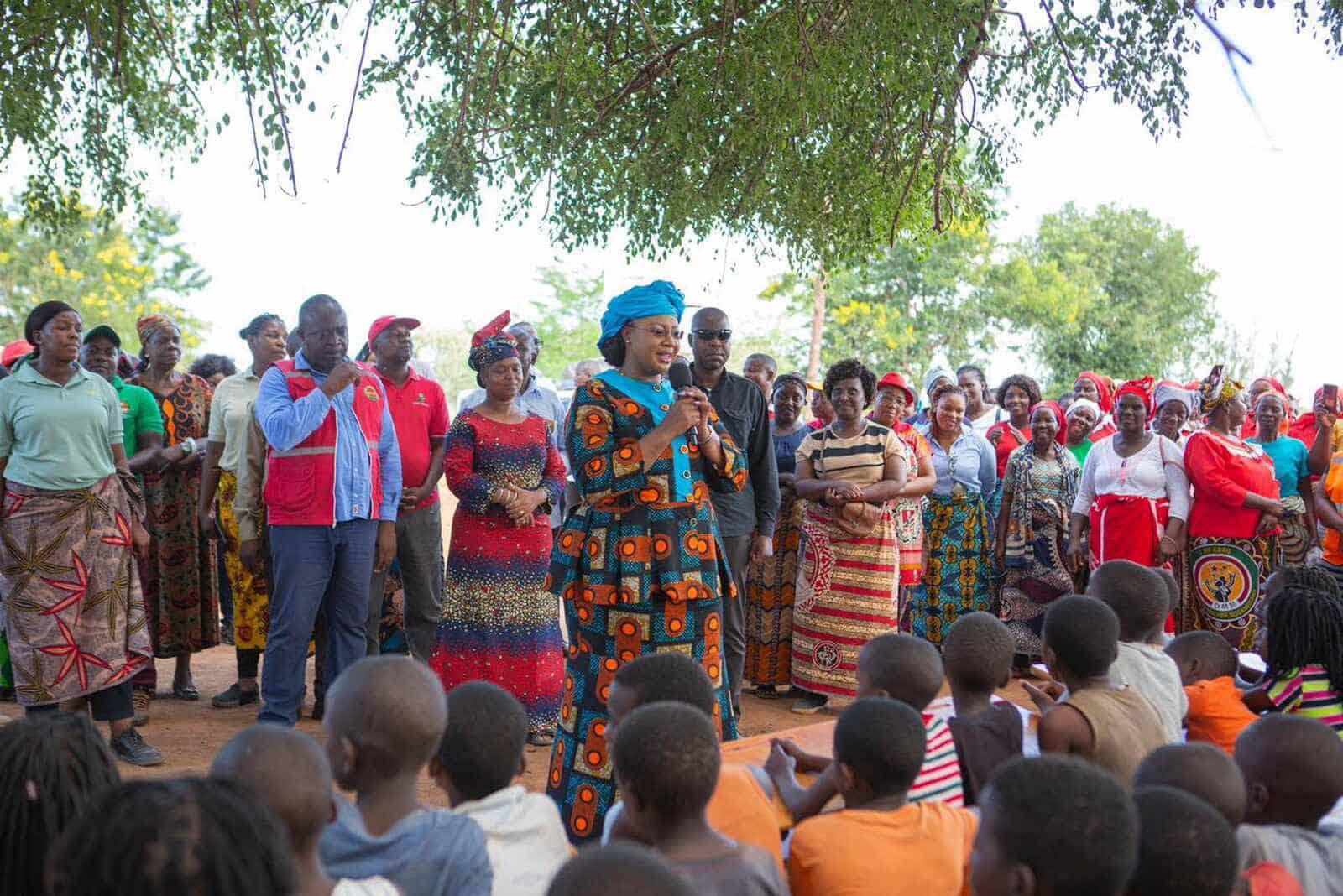 Gueta Chapo leva apoio às vítimas das cheias em Manhiça