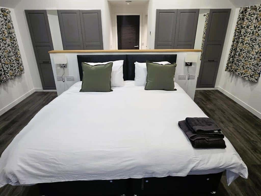 master-bedroom