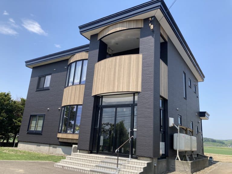 金属サイディング上貼、屋根塗装、内窓新設工事no.17629