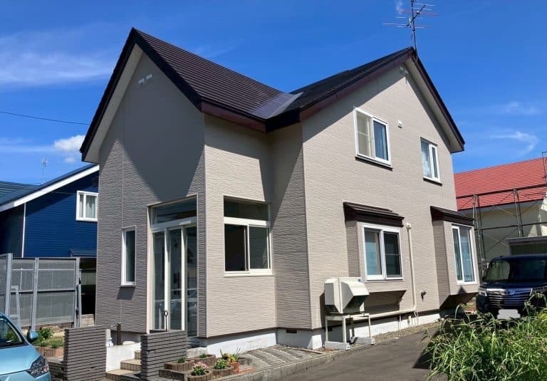 金属サイディング上貼り、屋根塗装、浴室改修、キッチン交換、トイレ交換ほか工事no.18177