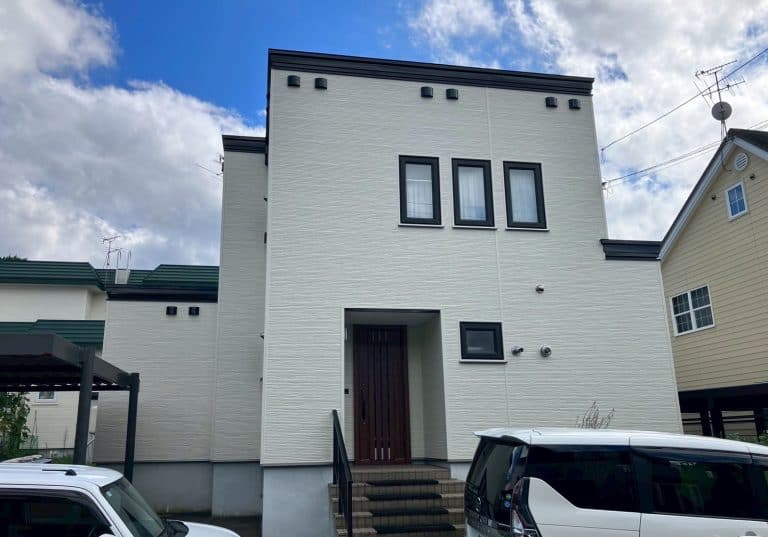 金属サイディング上貼、屋根塗装、玄関ドア交換工事no.18522