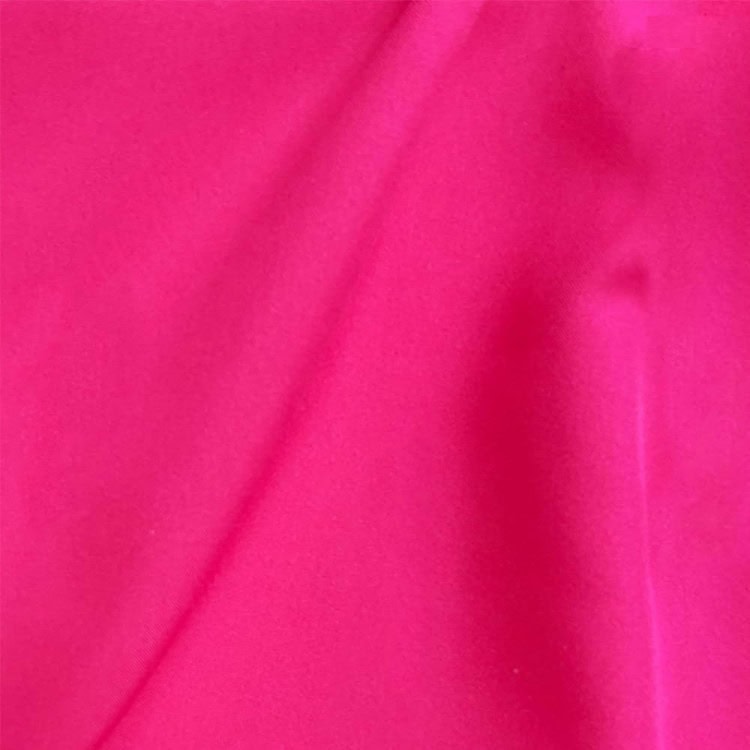 90 Round Linen Fuchsia
