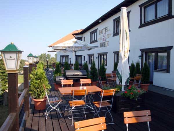 Auf der Hohe Biergarten