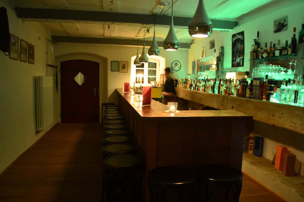 Zum Güldenen Ritter Bar