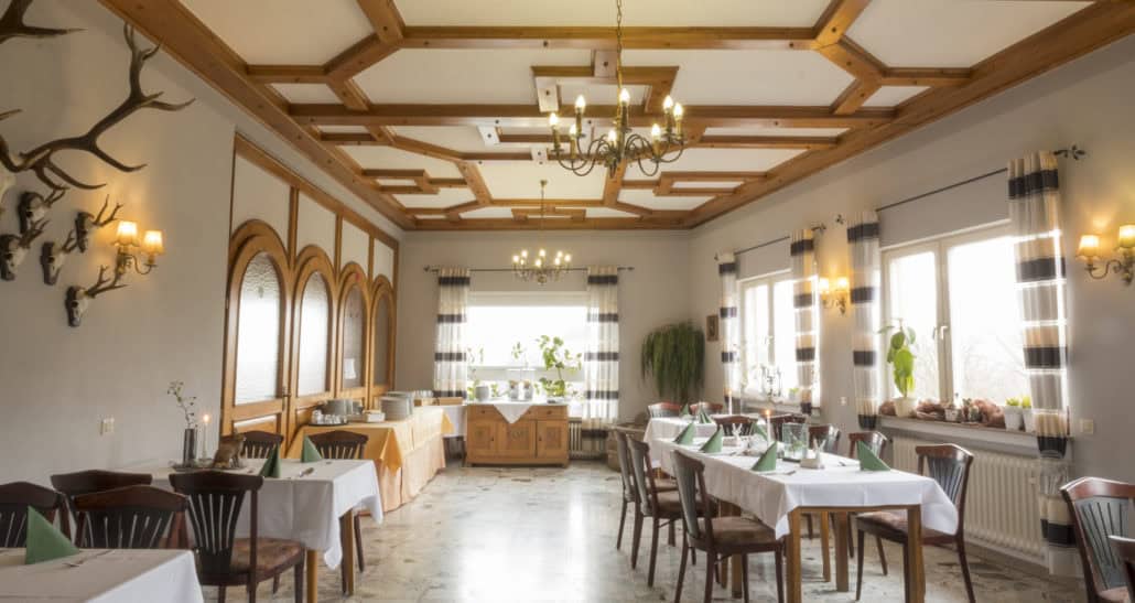 Blick ins Tal Gastro