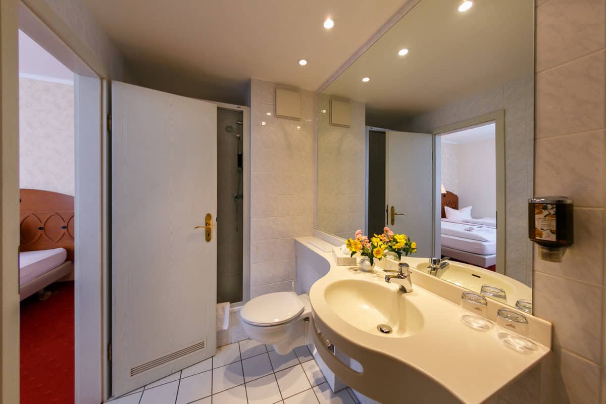 Goldener Fasan Badezimmer