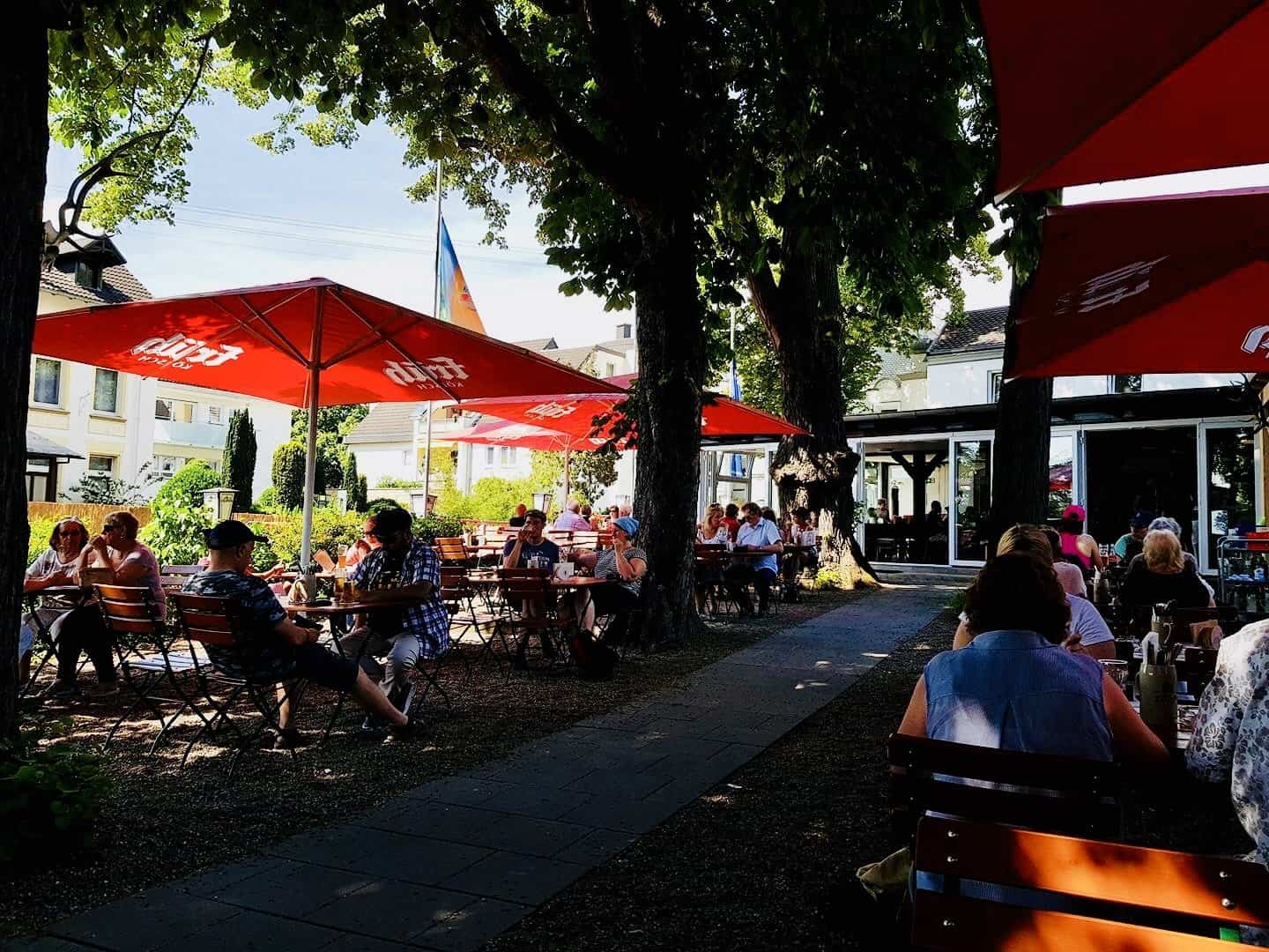 Bikertreff Schlimgen Biergarten