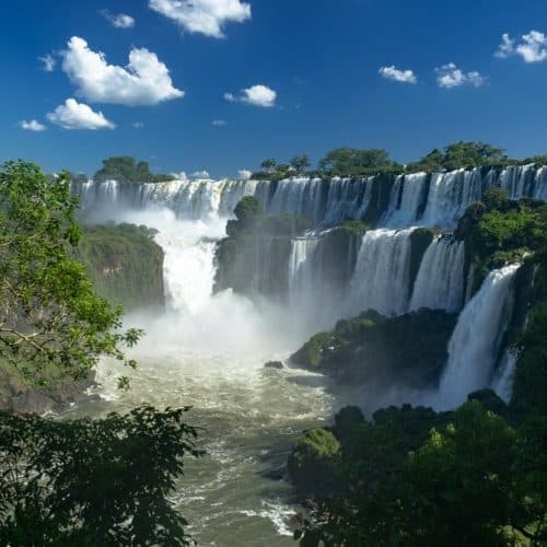Водопадите Игуасу с Travel with us