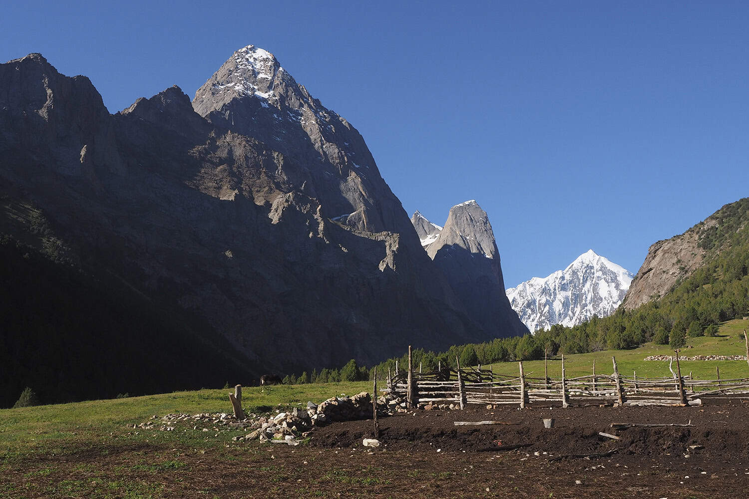 asian_patagonia_trekkyrgyzstan