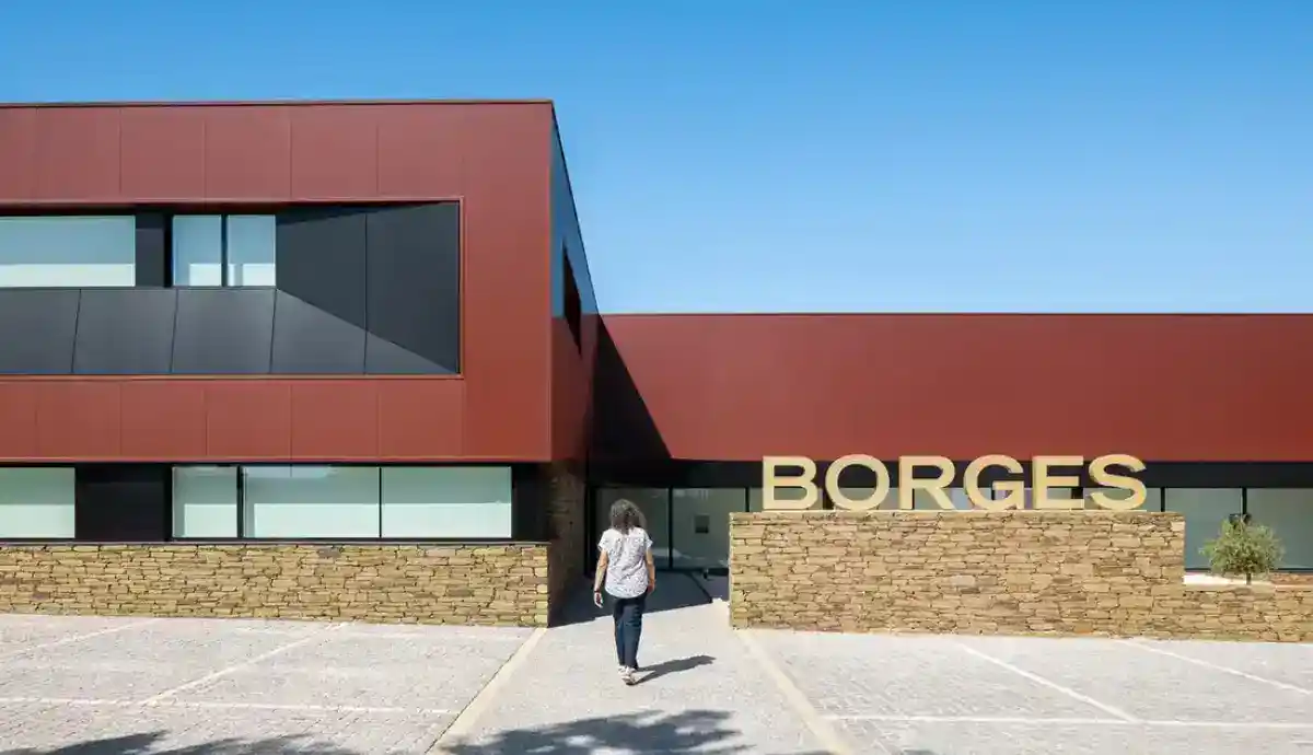 Borges Wine Cellar, Portugal architecture news