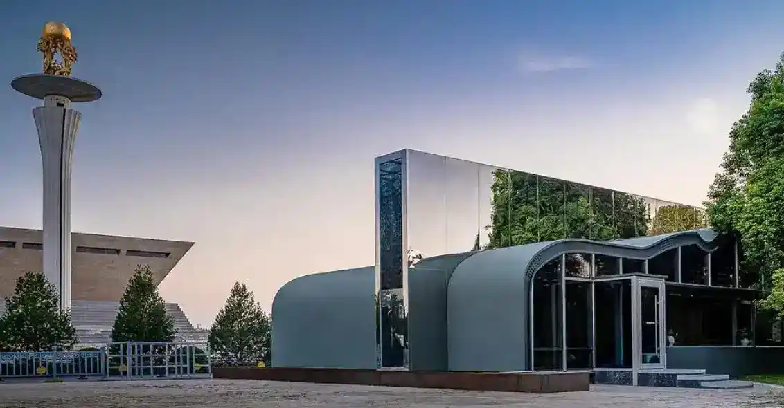 LIAO LIAO Cafe Luoyang Museum China buildng news