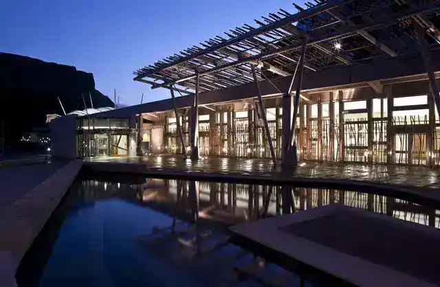 Scottish Parliament entrance - Edinburgh Architecture Contact