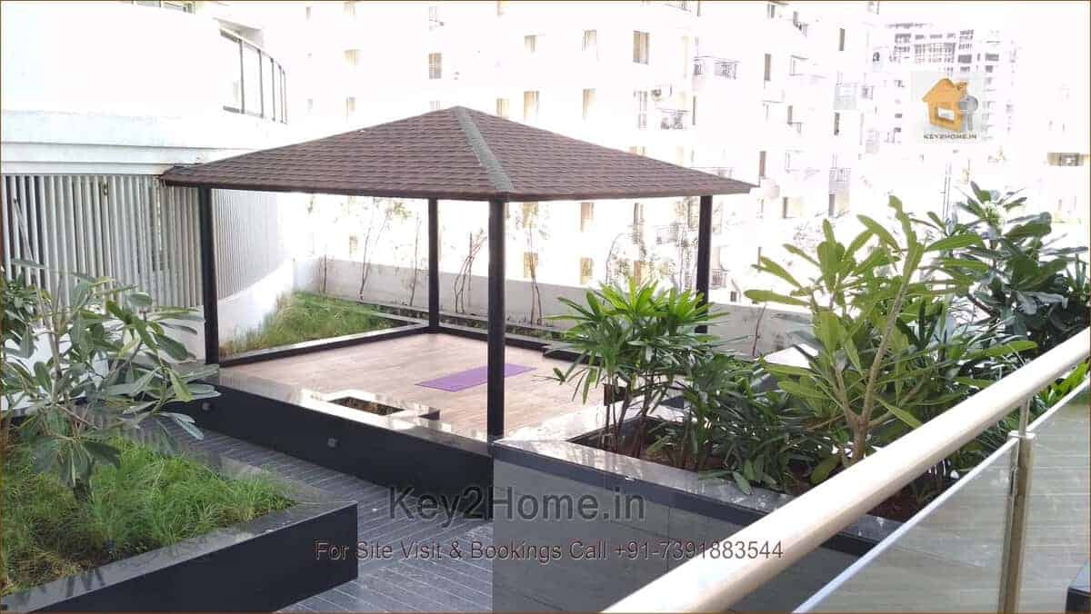 Big size 4 BHK apartments in Baner for sale at Emirus Project