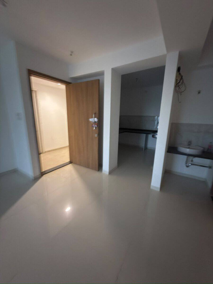 Entrance and dining area of brand new 2 BHK apartment for rent in Majestique Signature Towers Balewadi