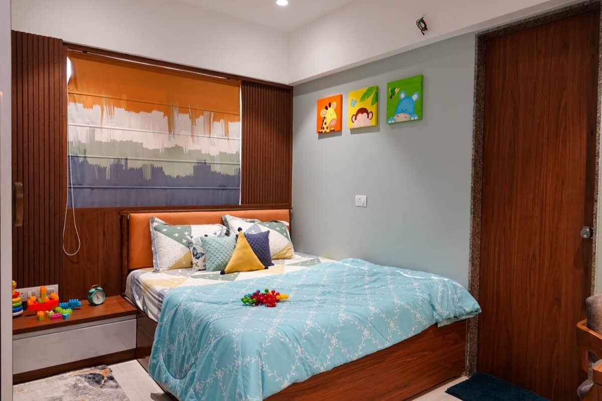 Second bedroom with Sleepycat mattress in Mount Unique Residence Baner 3 BHK for rent