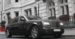 Big Law Pay Rates – The Resentful Middle Tier: QE’s £189k Move Is Squeezing London’s Senior Associates