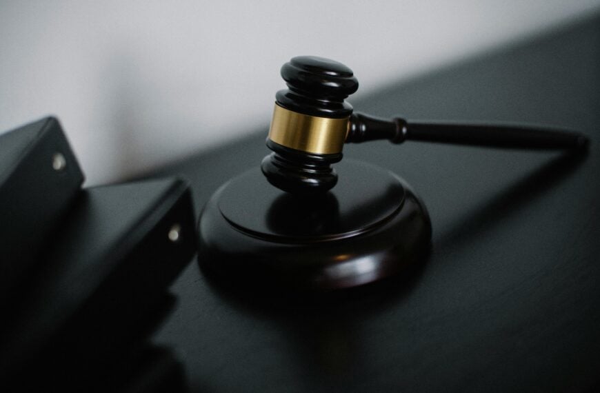 Courtroom Dress Code for Men: Look Sharp, Stay Professional