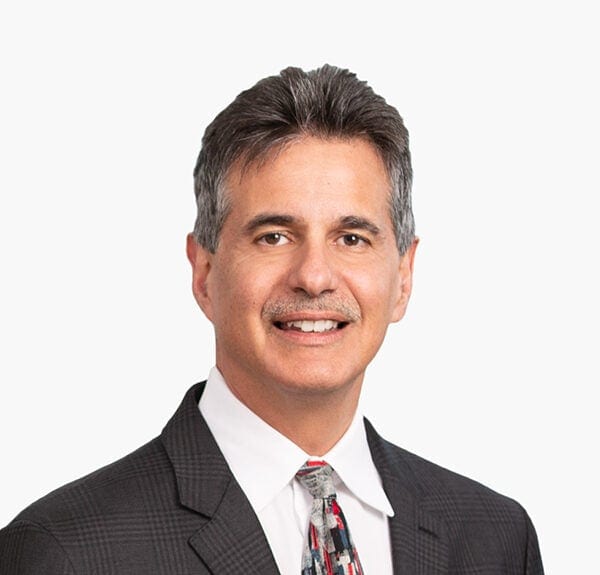 Dechert Raids McDermott With 20‑Partner Team as It Re‑Enters Chicago and Targets Texas