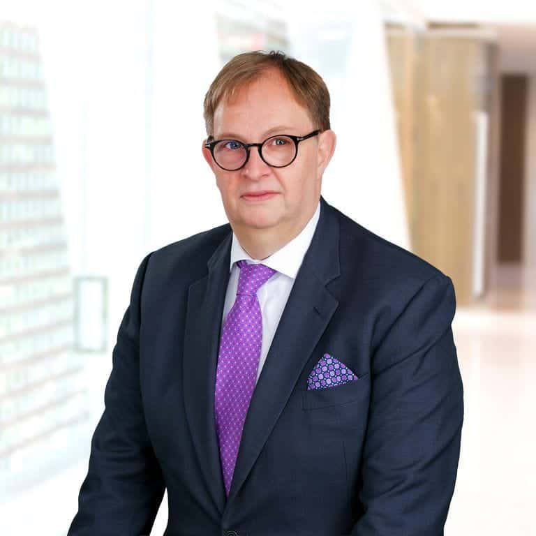 Steptoe Hire International Arbitration Specialist From Clyde & Co