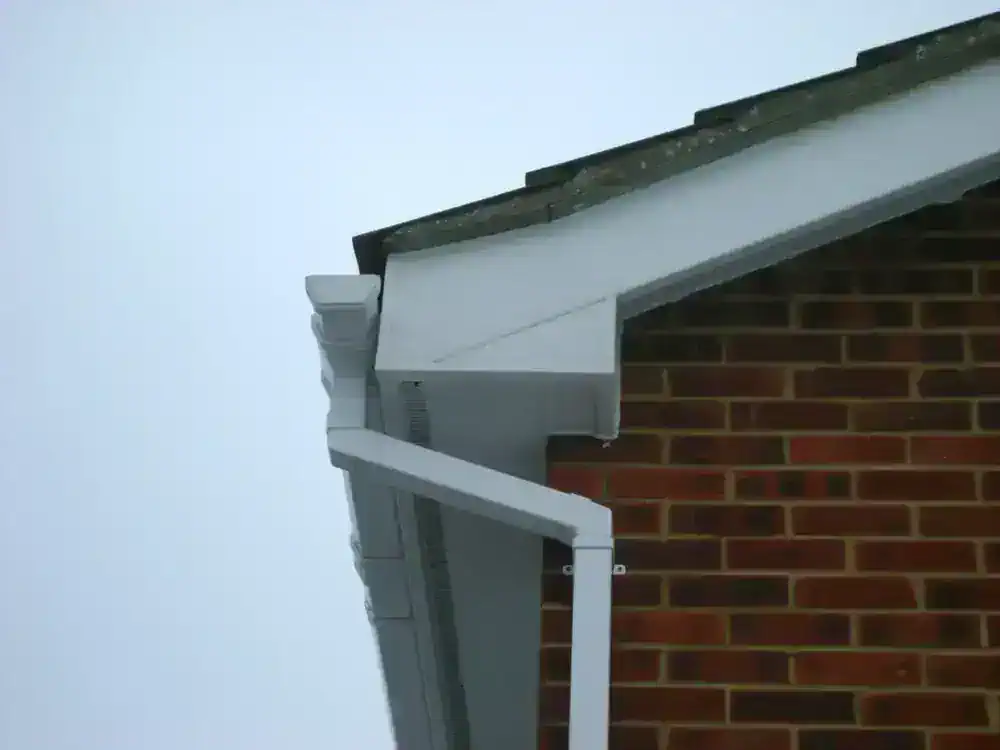 Facias soffit & guttering