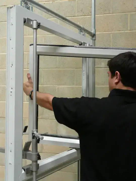 side hung