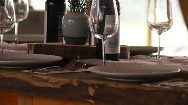 Manor house table set up at Druids Lodge Polo Club