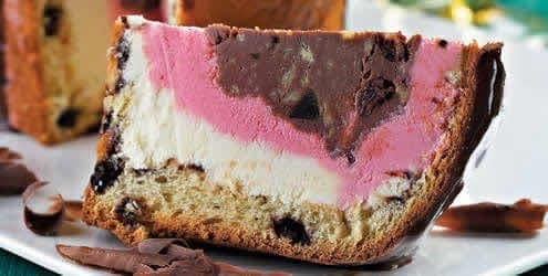 Panetone Recheado com Sorvete