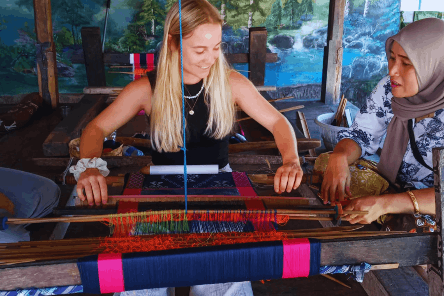 sukerare traditional hand weaving village