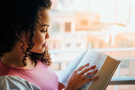 Saiba como Iniciar e Aprofundar na Leitura da Bíblia